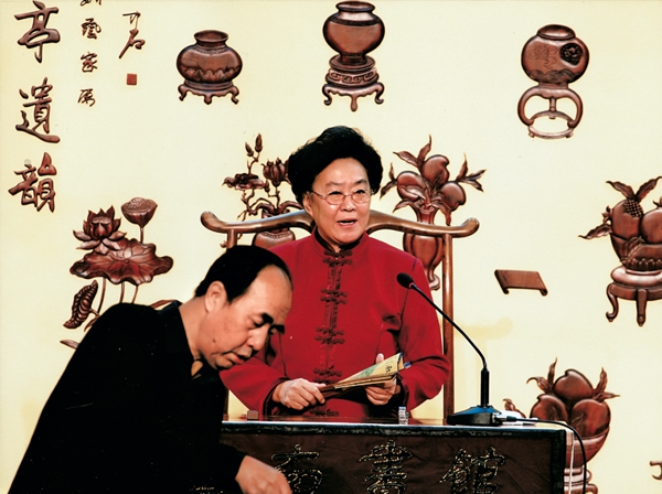 連麗如,說(shuō)書也新潮