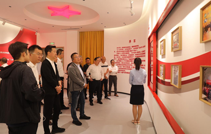 金沙酒業(yè)智慧黨建中心揭幕，開啟黨建與業(yè)務(wù)融合新篇章